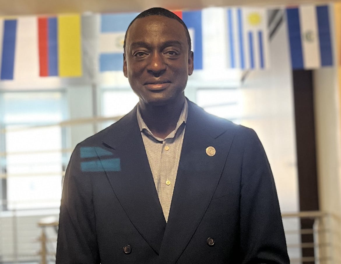 Photograph of Dr. Yusef Salaam during his visit to Léman